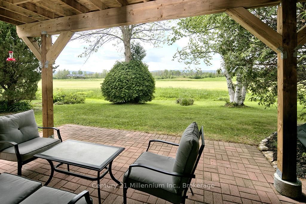 500 Oxbow Crescent • Collingwood, ON photo 13