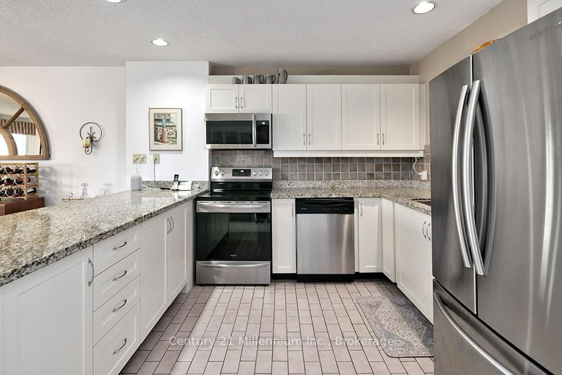 500 Oxbow Crescent