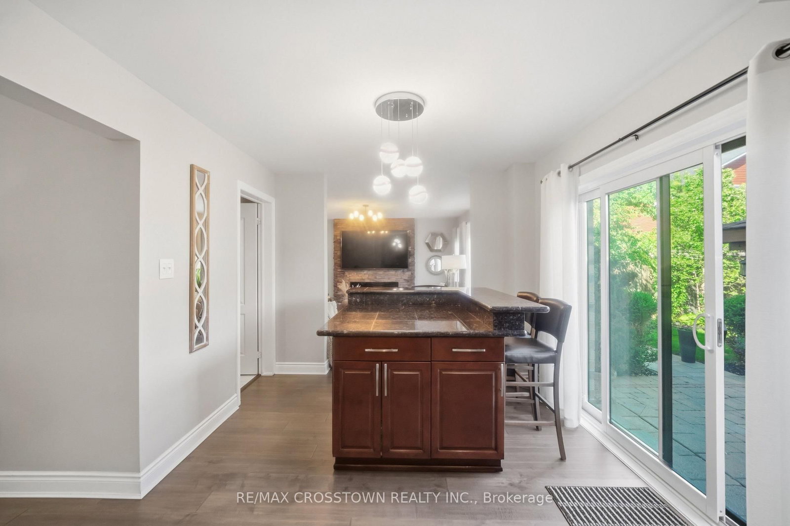 17 Counsellor Terrace • Barrie, ON photo 10