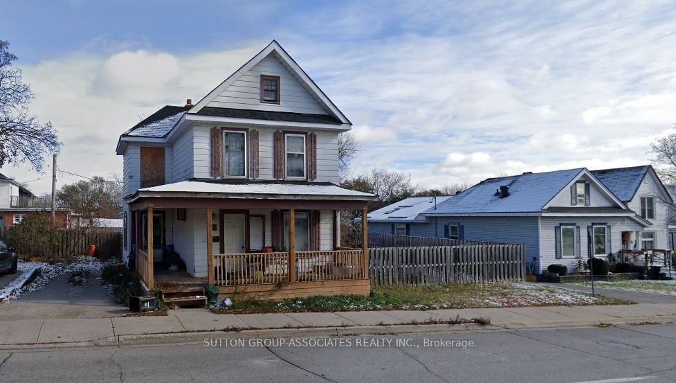 50 DUNEDIN Street • Orillia, ON photo 1