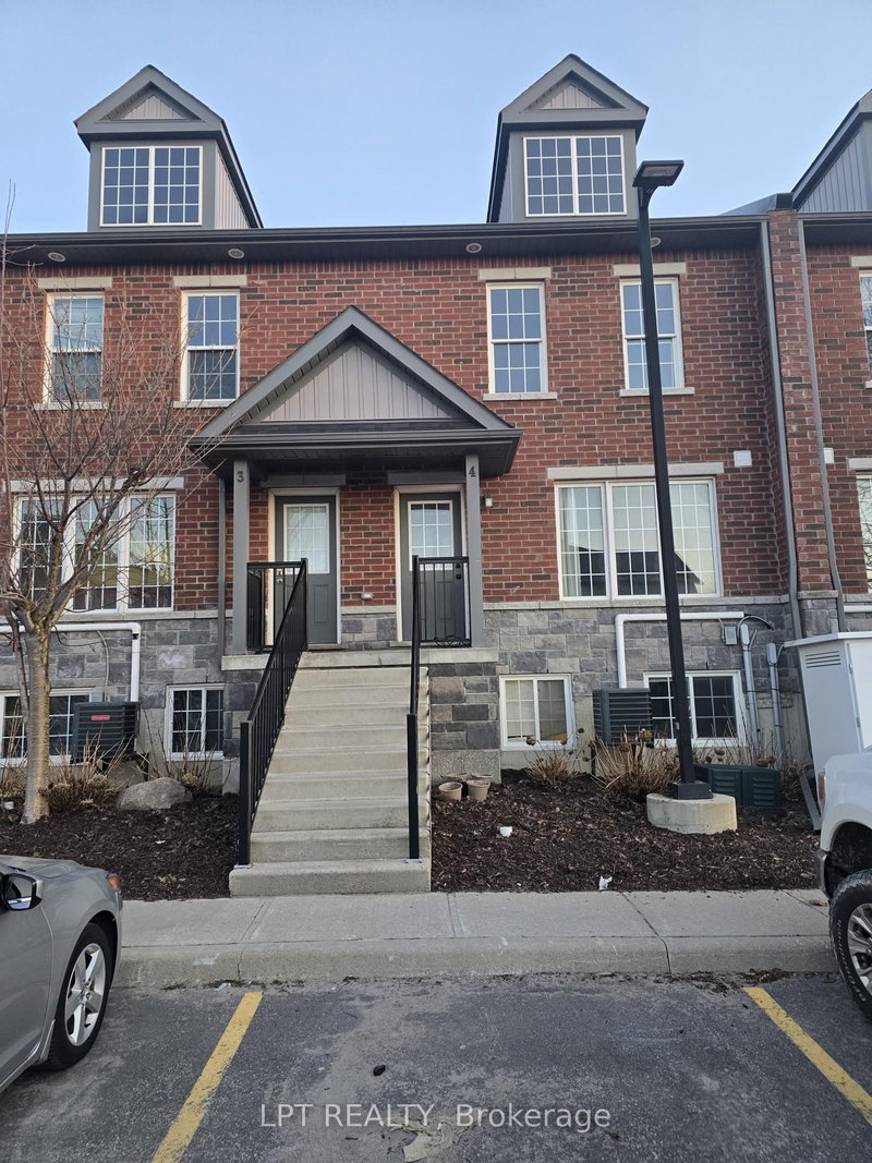 4 - 244 Penetanguishene Road