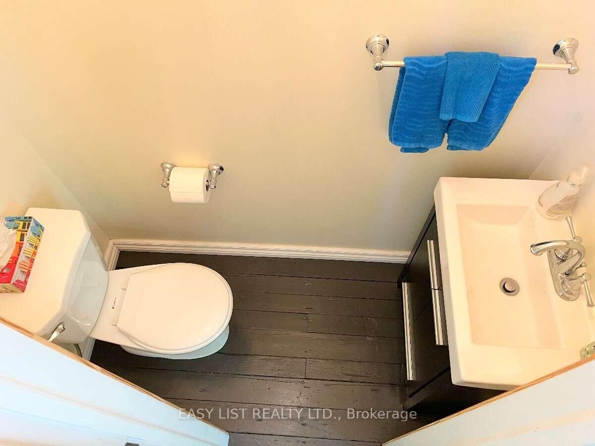 9 River Street • Severn, ON photo 16