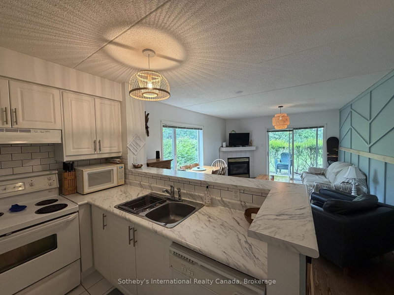 329 MARINERS Way, Collingwood