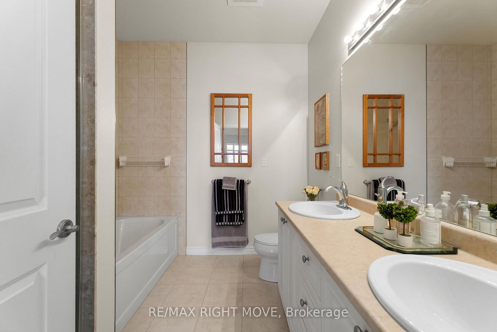 80 Orchard Point Road • #402 • Orillia, ON photo 26