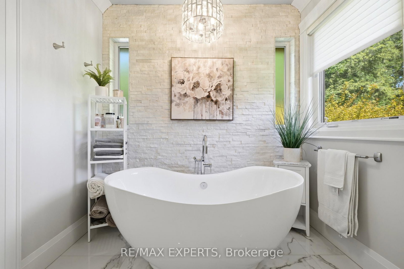 48 Marni Lane • Springwater, ON photo 20