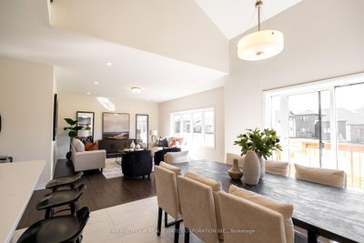 3031 Sandy Acres Avenue • Severn, ON photo 6