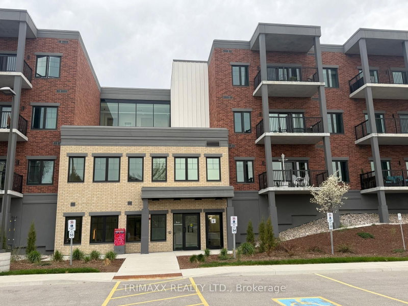 318 - 121 Mary Street