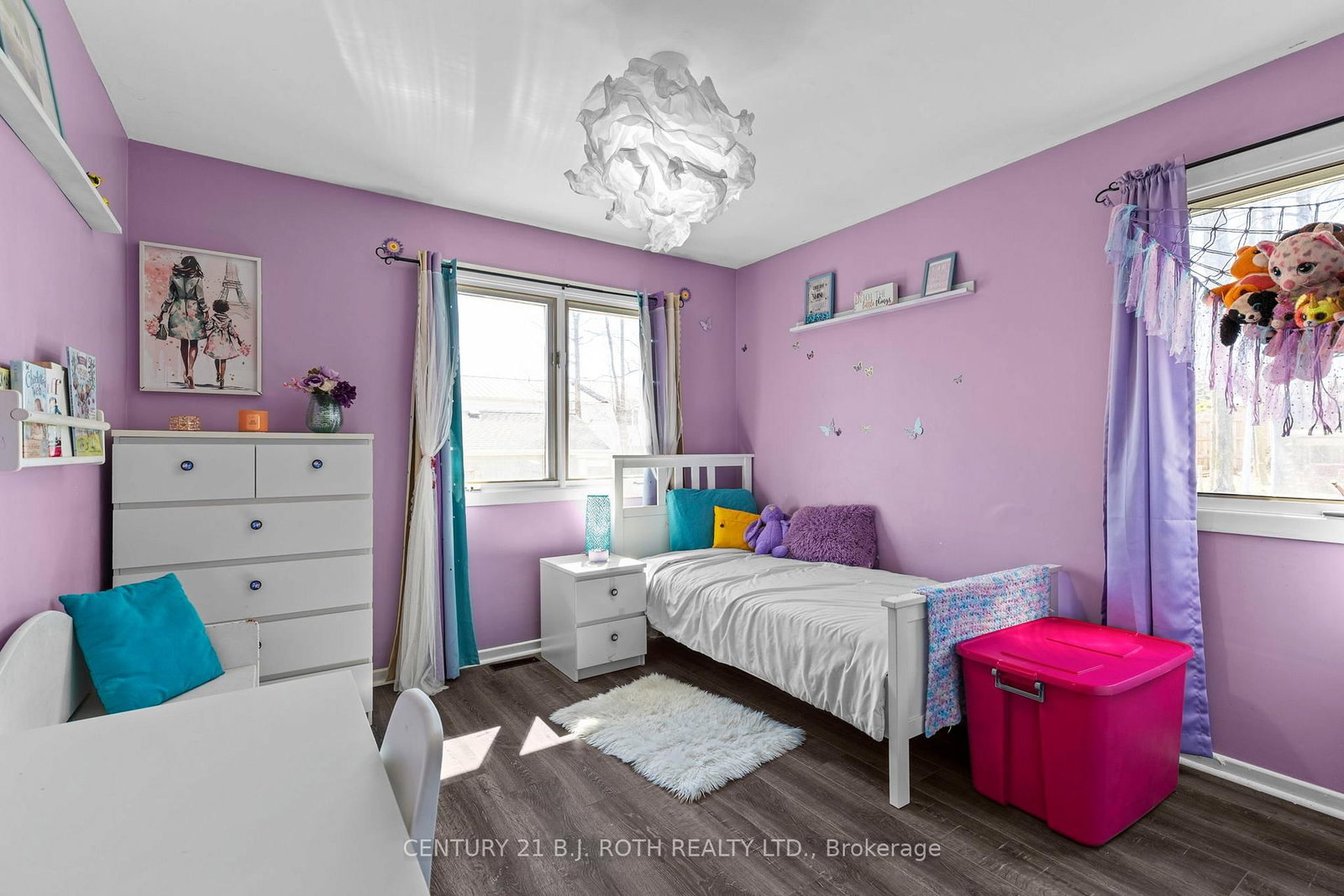 823 Essa Road • Barrie, ON photo 13