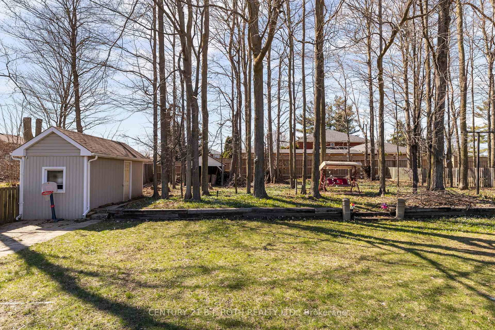 823 Essa Road • Barrie, ON photo 27