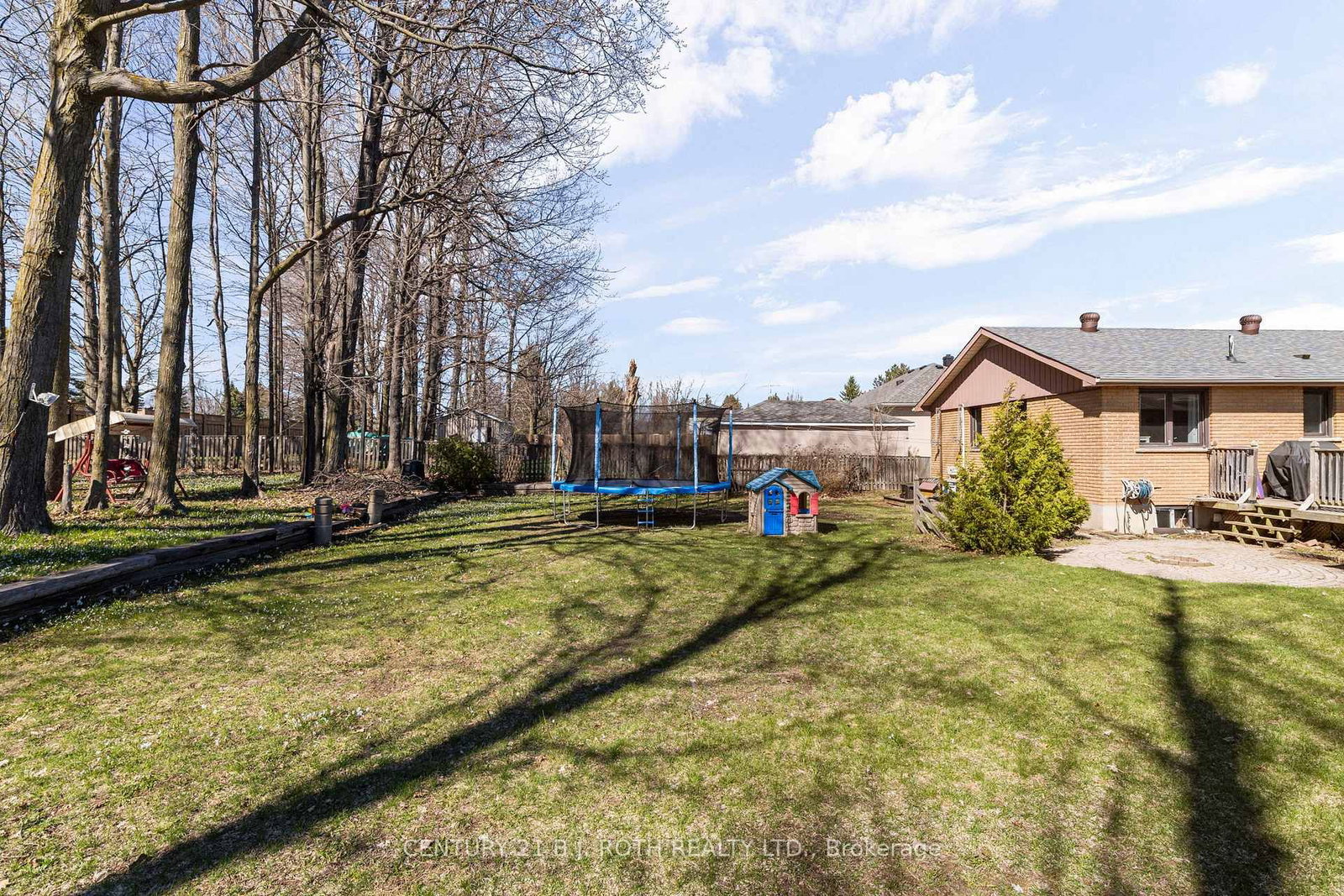 823 Essa Road • Barrie, ON photo 28