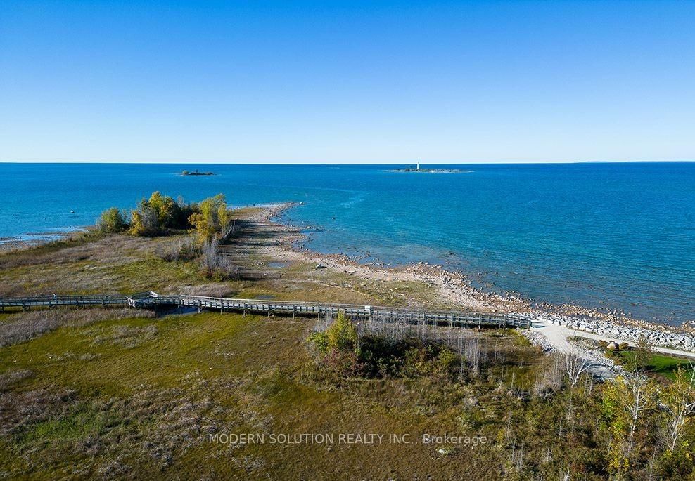 307 Mariners Way