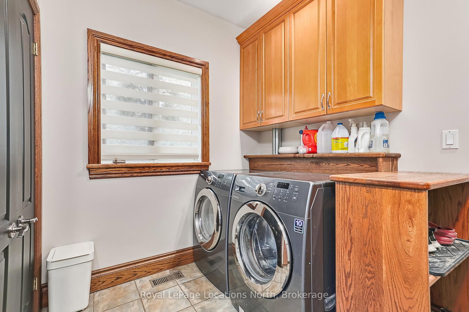 44 Blackburn Avenue • Clearview, ON photo 23