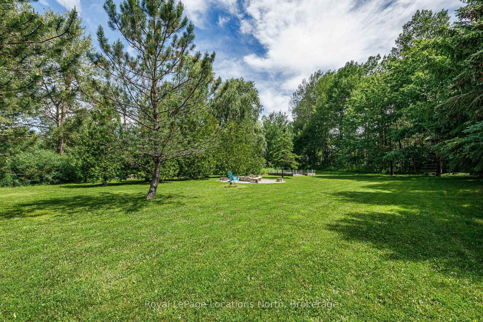 44 Blackburn Avenue • Clearview, ON photo 40