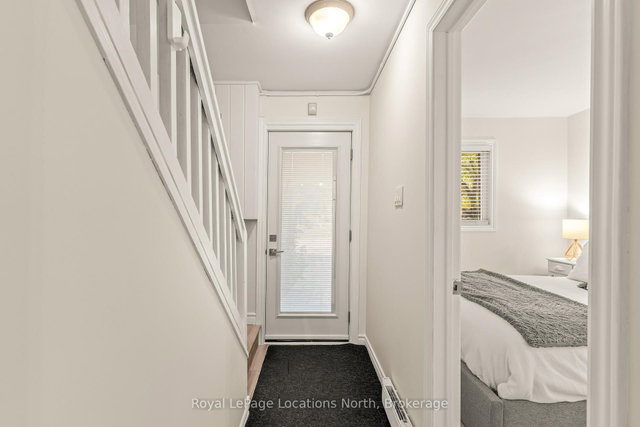 28 - 168 Escarpment Crescent
