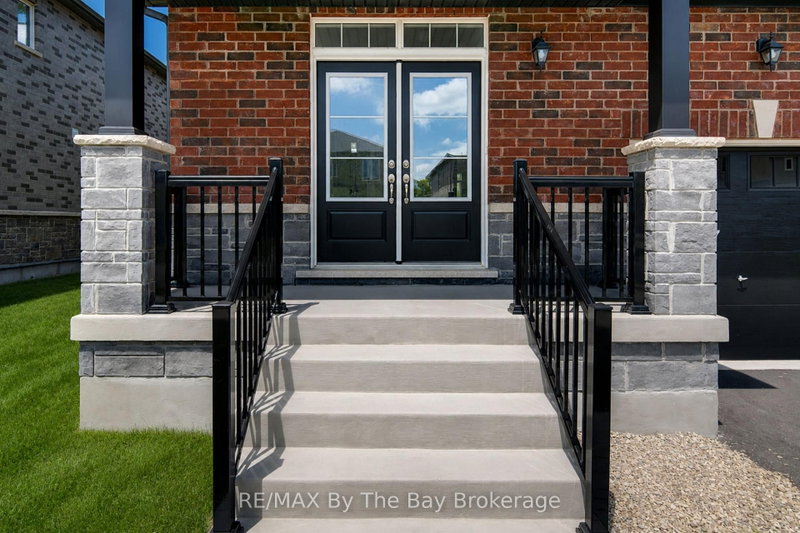 18 Amber Drive