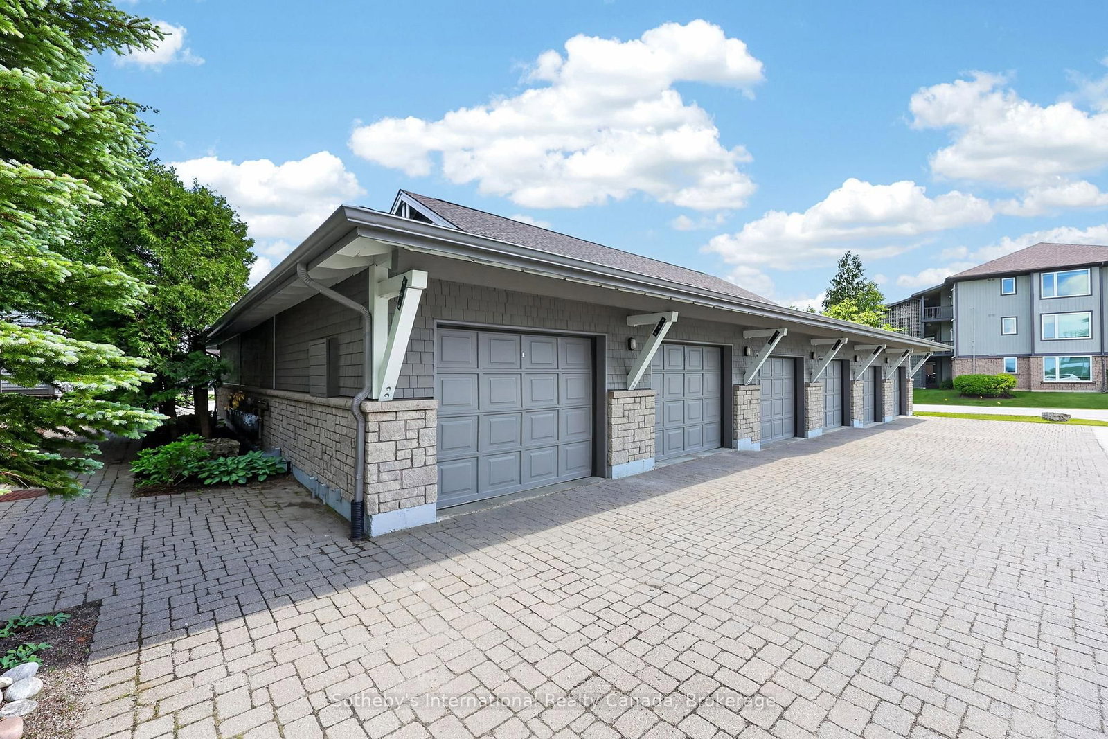541 MARINERS Way • Collingwood, ON photo 28