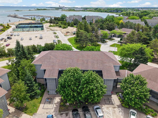441 Mariners Way