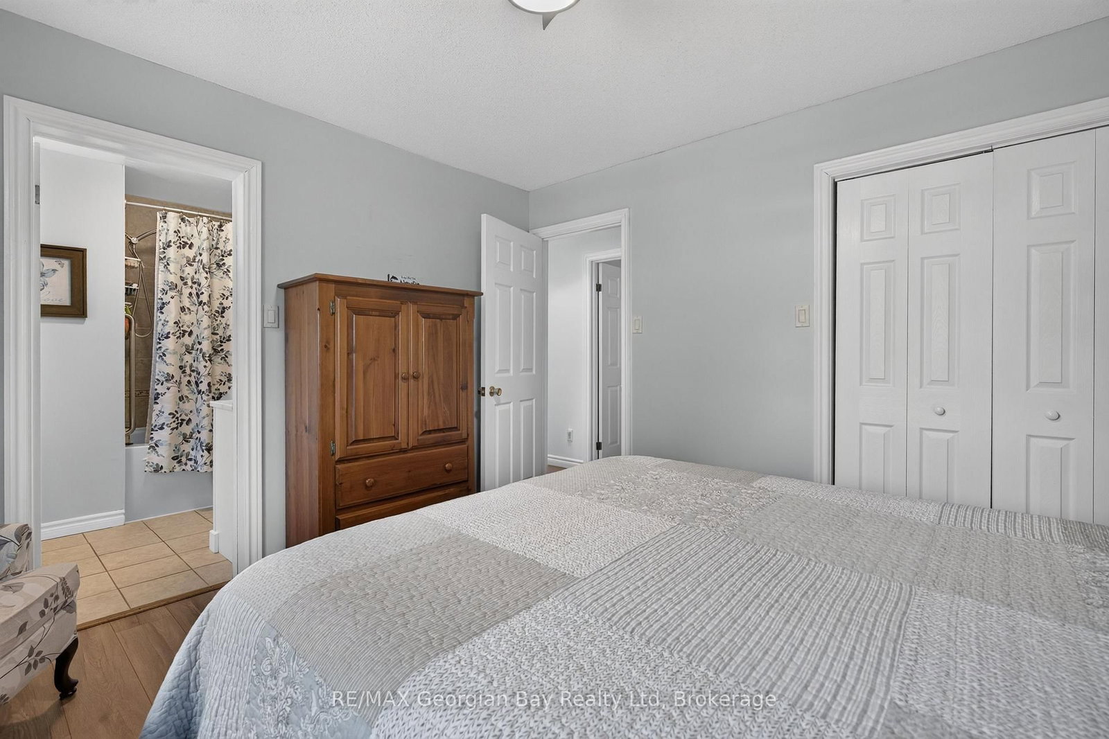 71 Lorne Avenue • Penetanguishene, ON photo 18