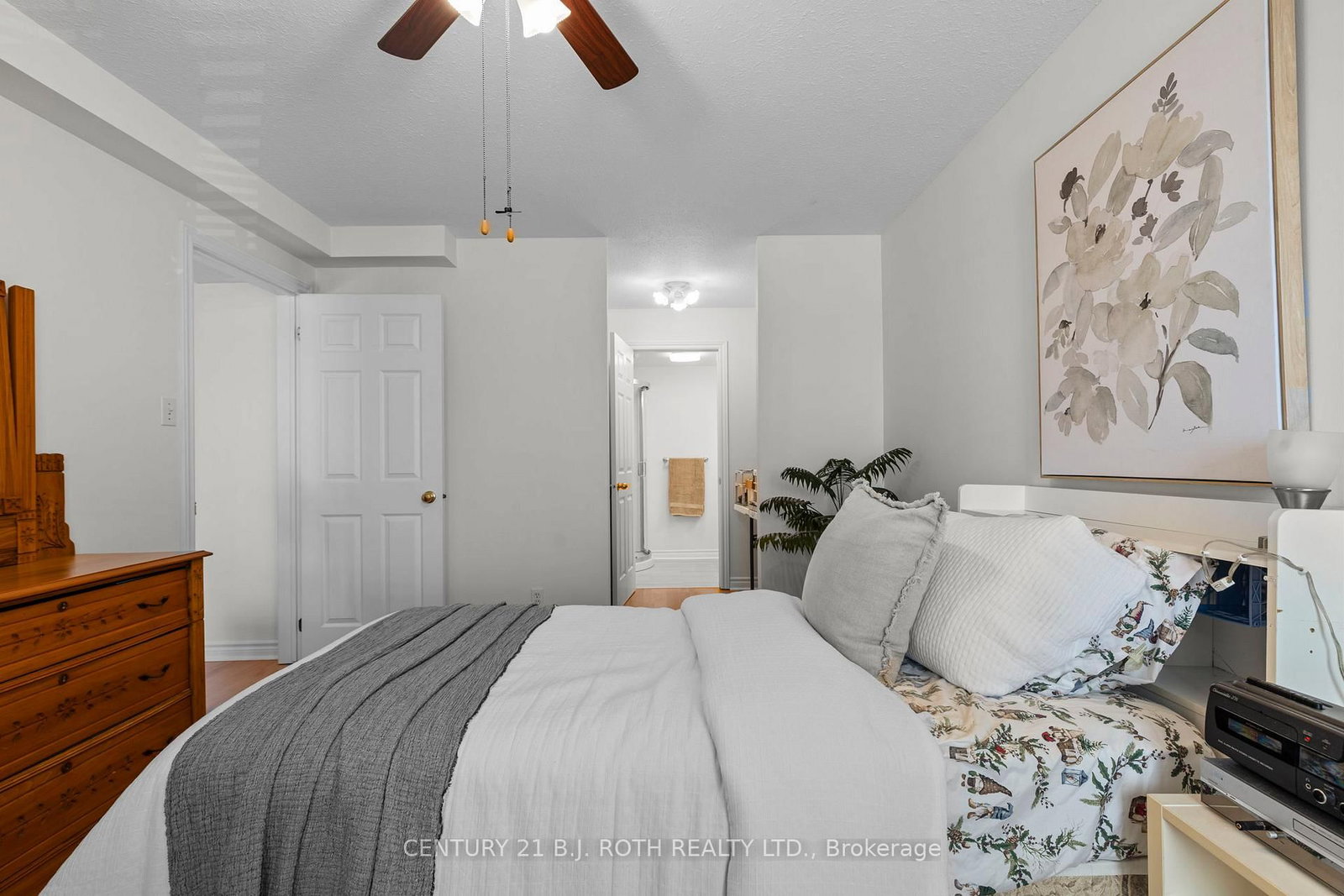 49 Jacobs Terrace • #209 • Barrie, ON photo 10