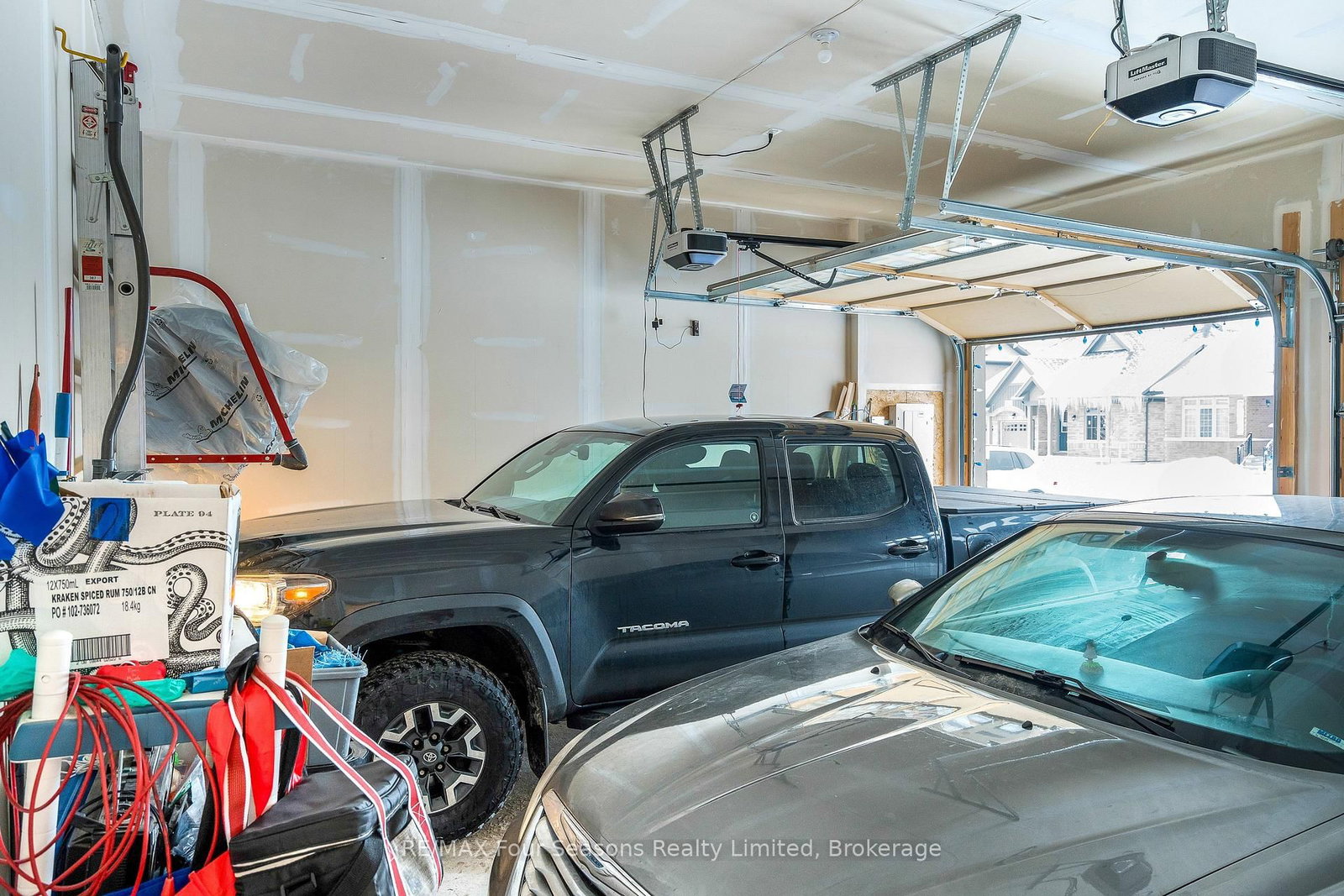 248 Duncan Street • Clearview, ON photo 28