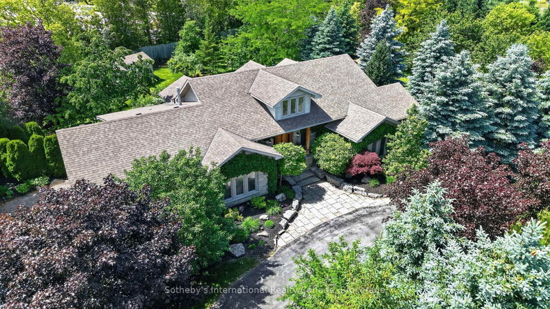2 Evergreen Road