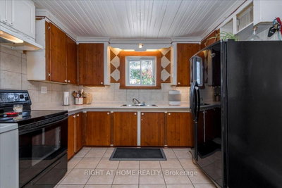 467 High Street • Orillia, ON photo 9