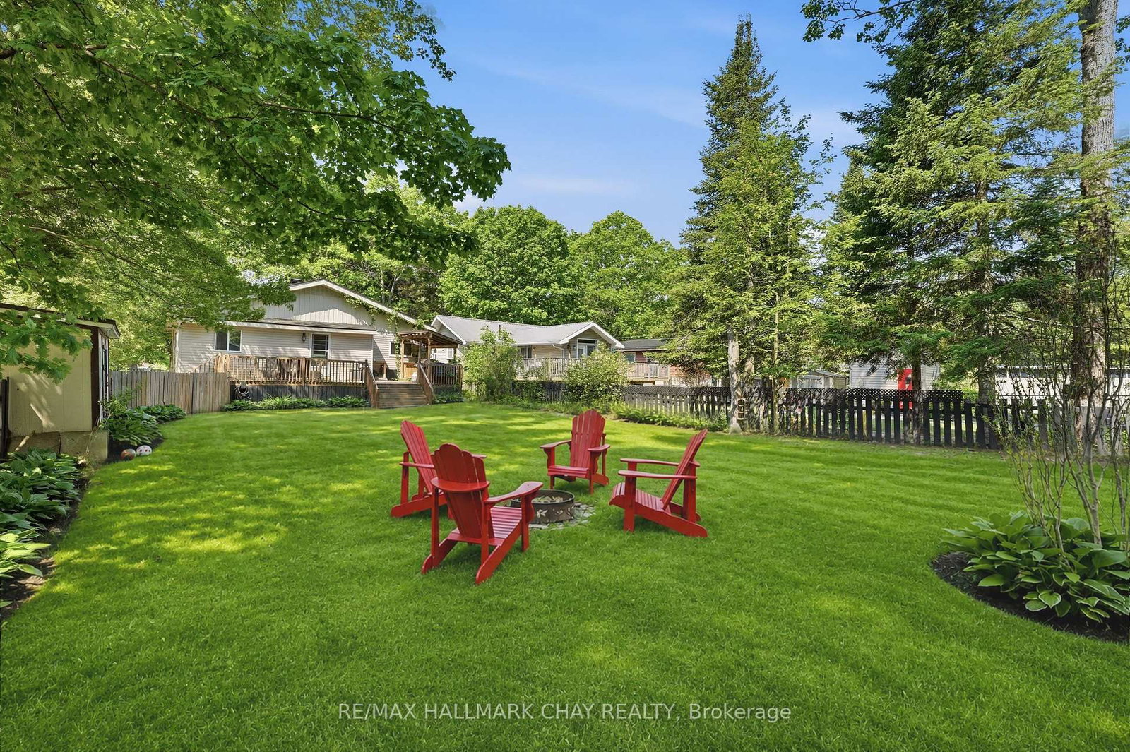 43 FOURTH Street • Tiny, ON photo 25