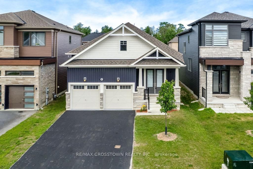 22 Simona Avenue • Wasaga Beach, ON photo 1