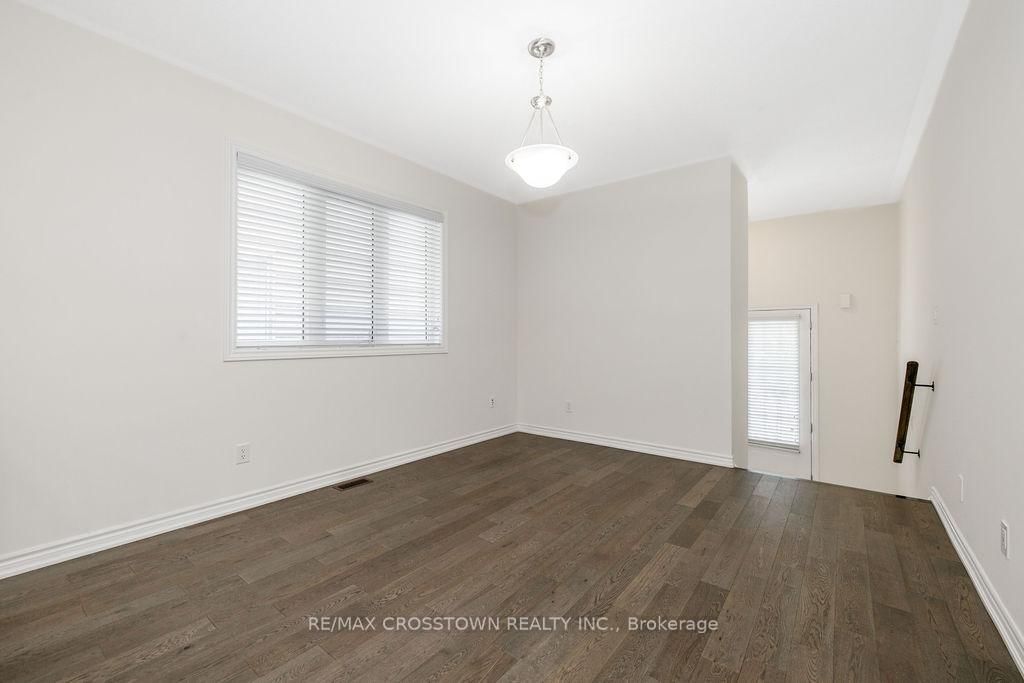 22 Simona Avenue • Wasaga Beach, ON photo 10