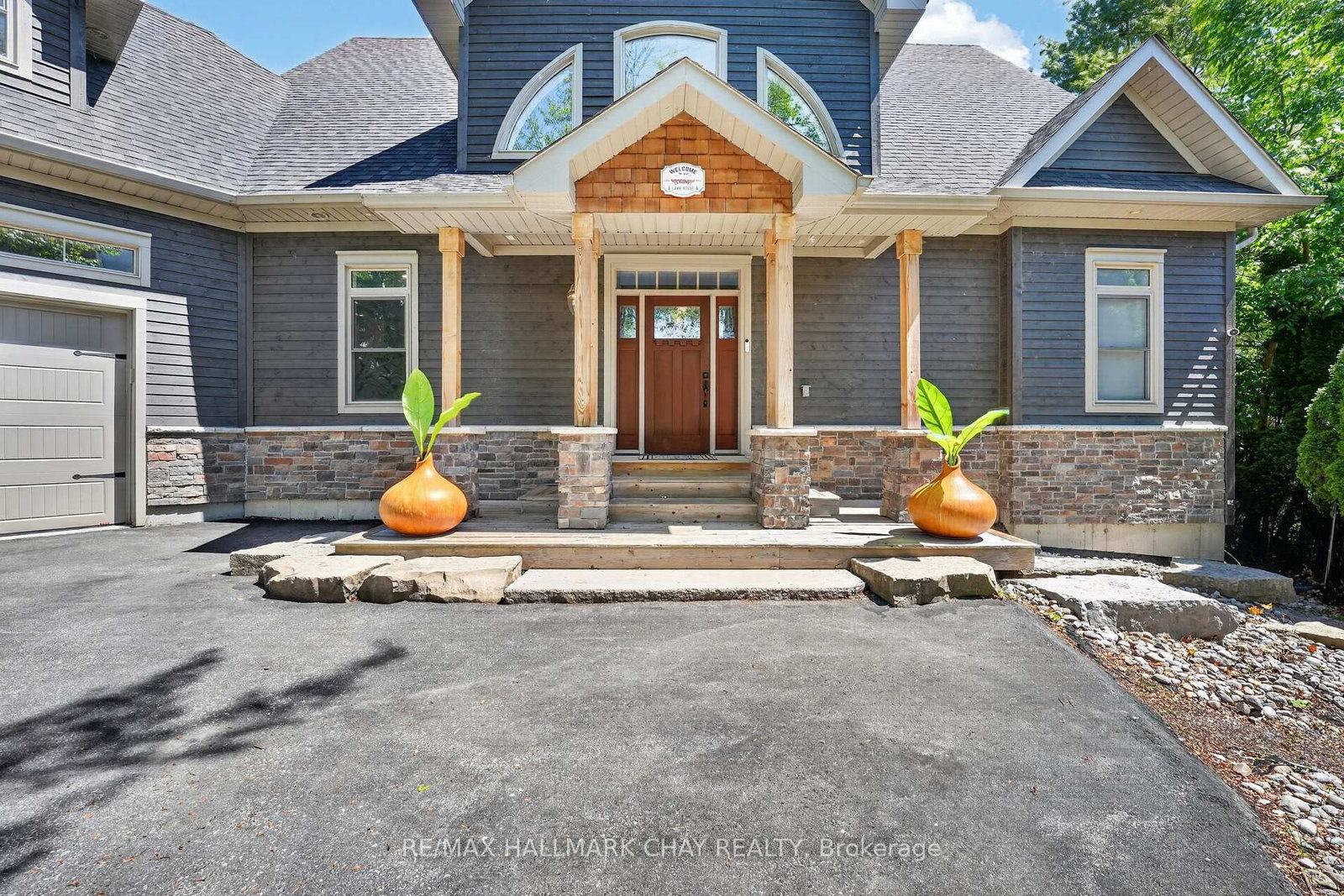 465 Mooney Crescent • Orillia, ON photo 8