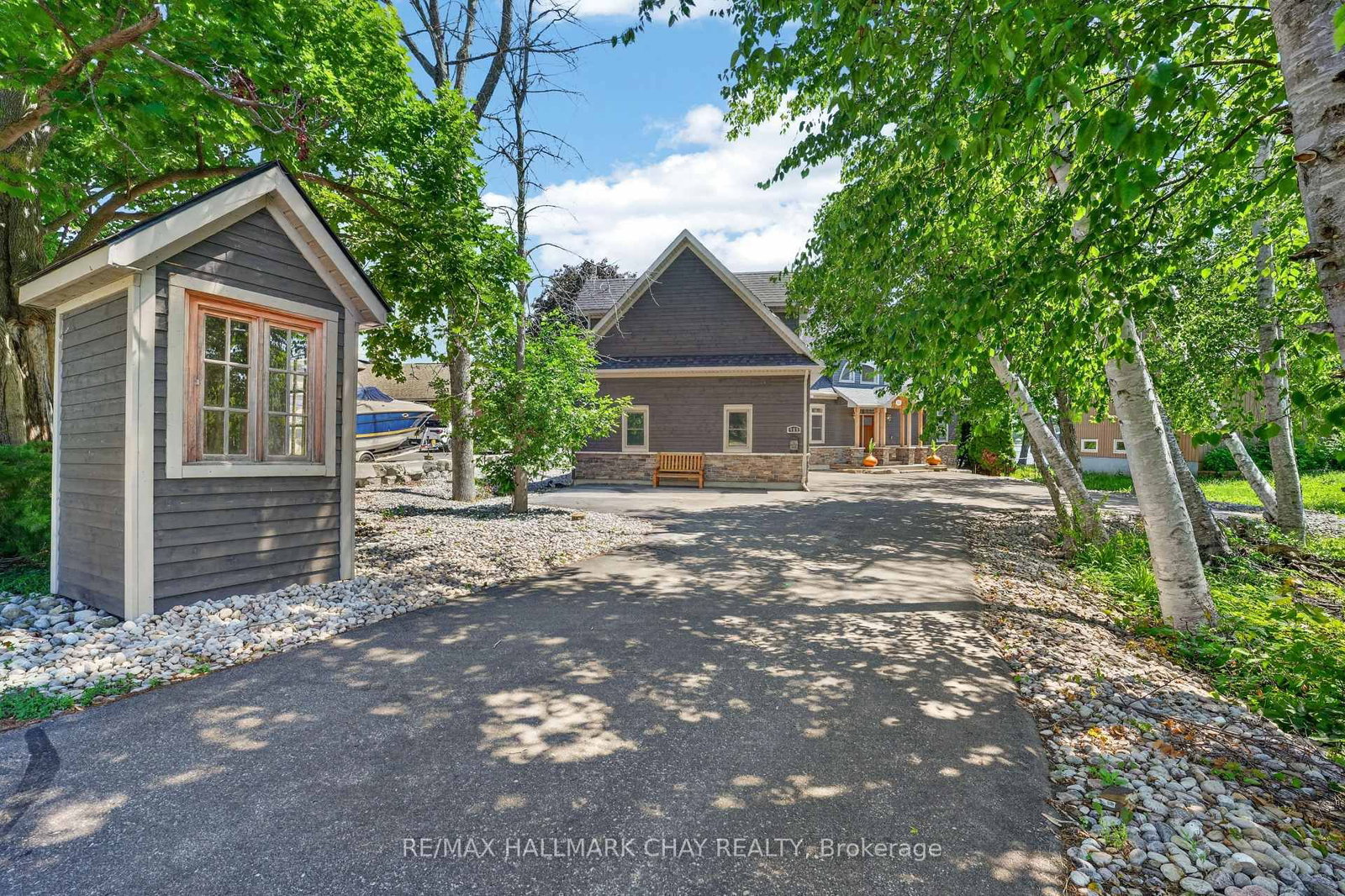 465 Mooney Crescent • Orillia, ON photo 9