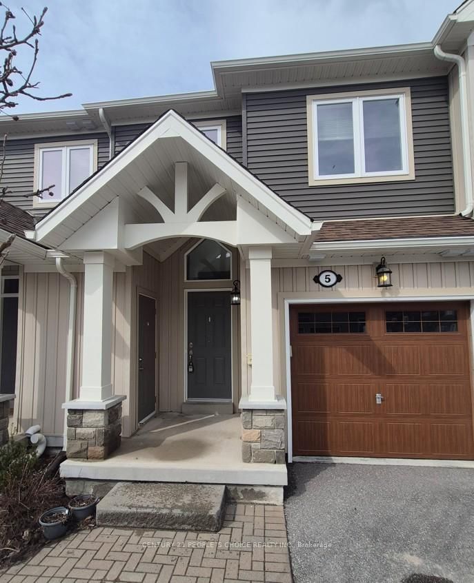 5 Gregory Avenue