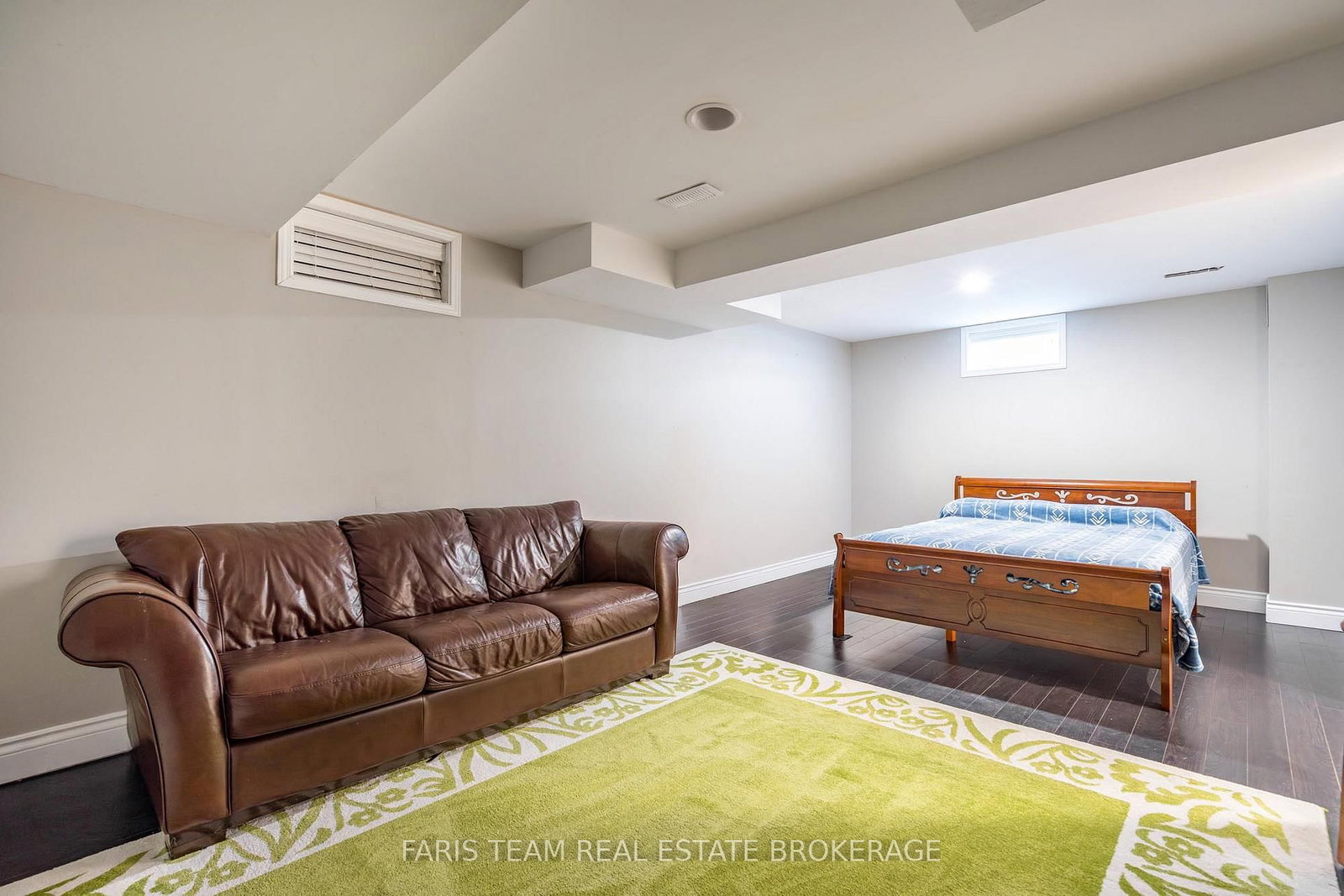 54 Bird Street • Barrie, ON photo 21