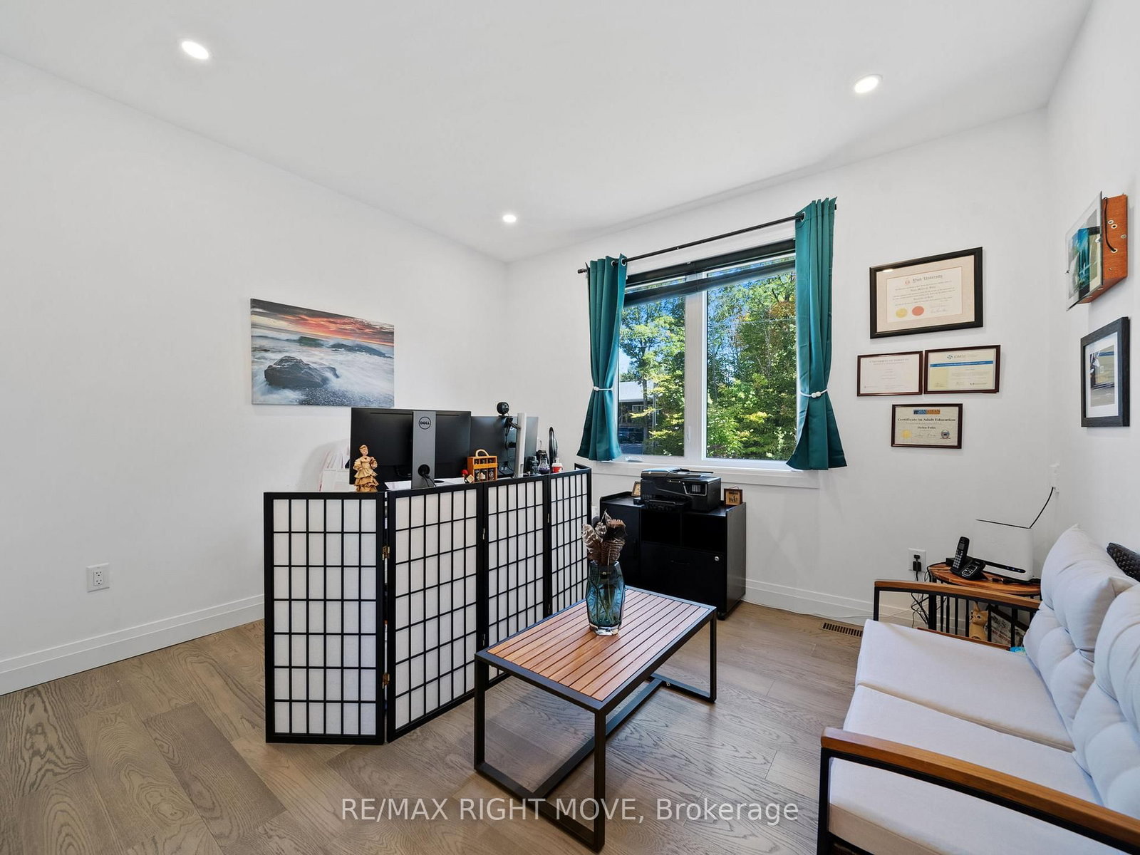 Listing Image 7