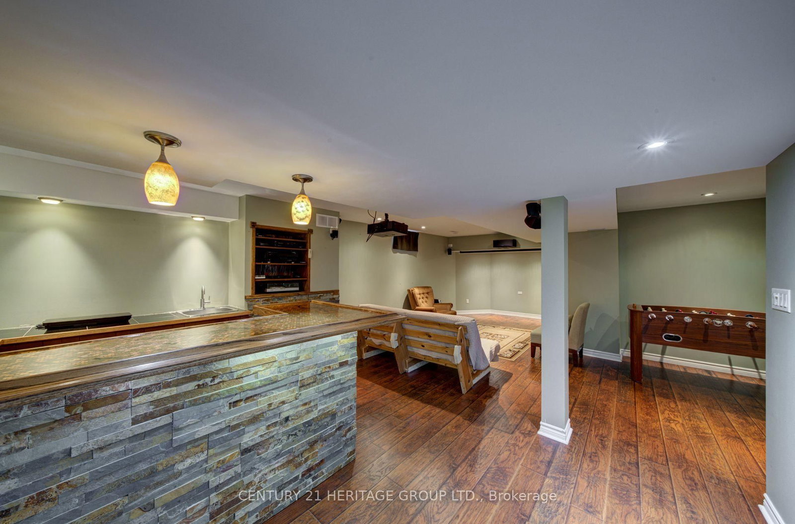 11 Maple Crown Terrace S • Barrie, ON photo 21