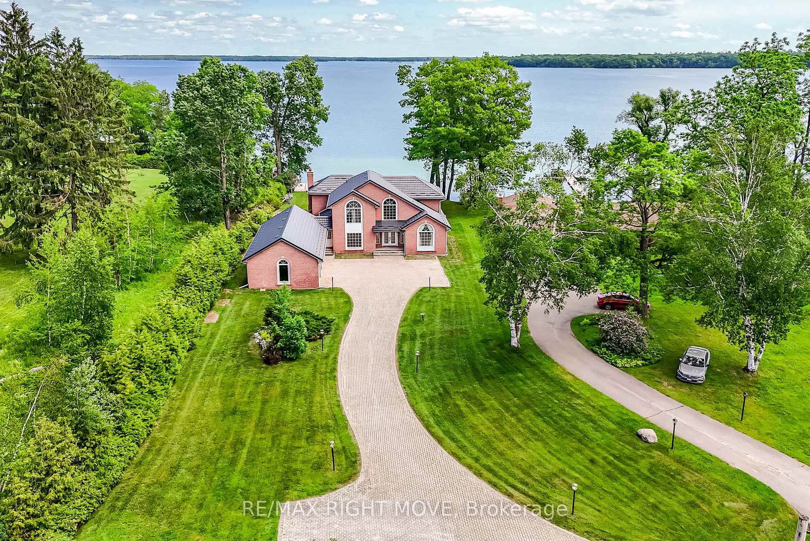 4229 Wilson Point Road N • Severn, ON photo 1