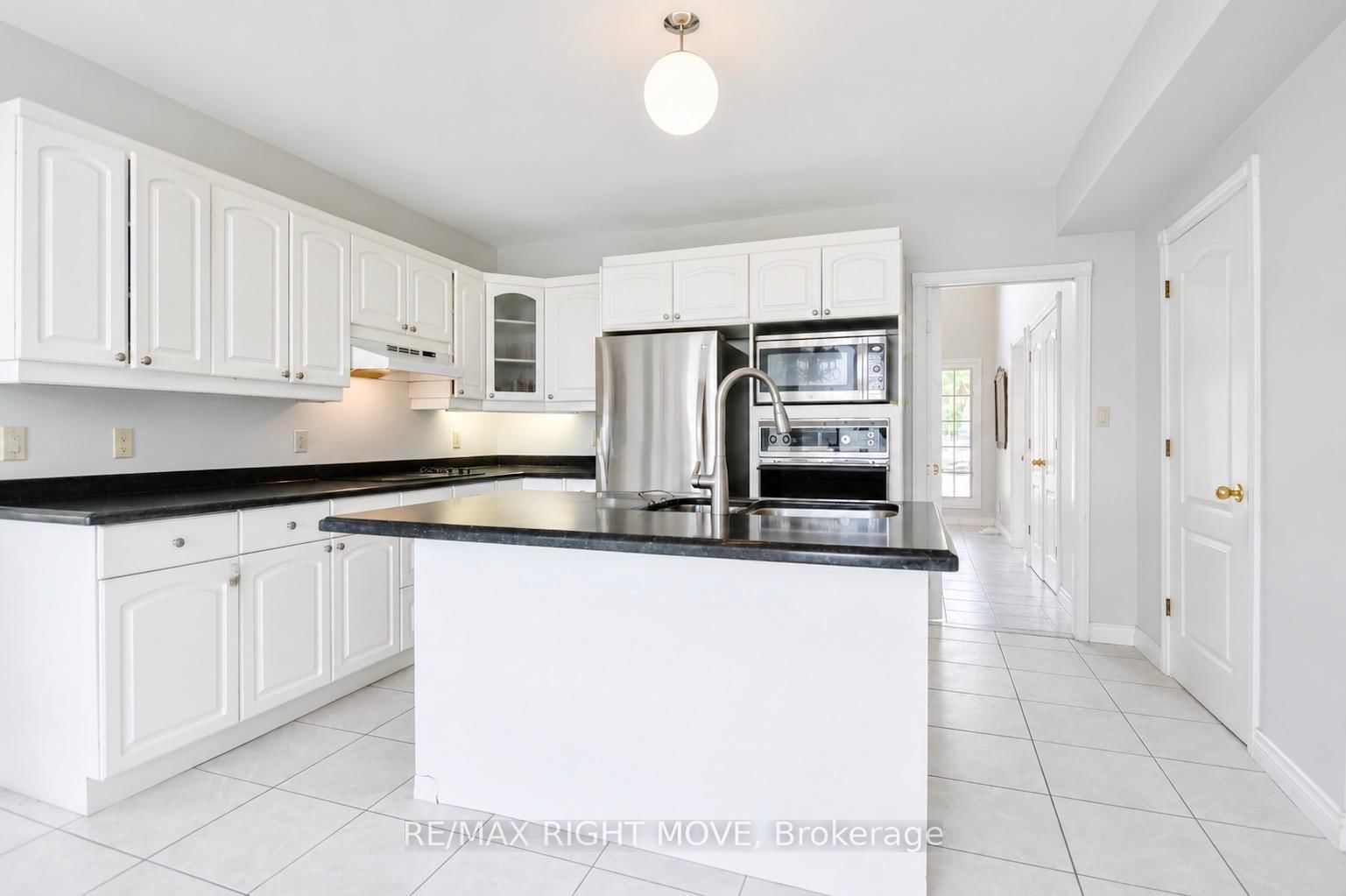 4229 Wilson Point Road N • Severn, ON photo 12