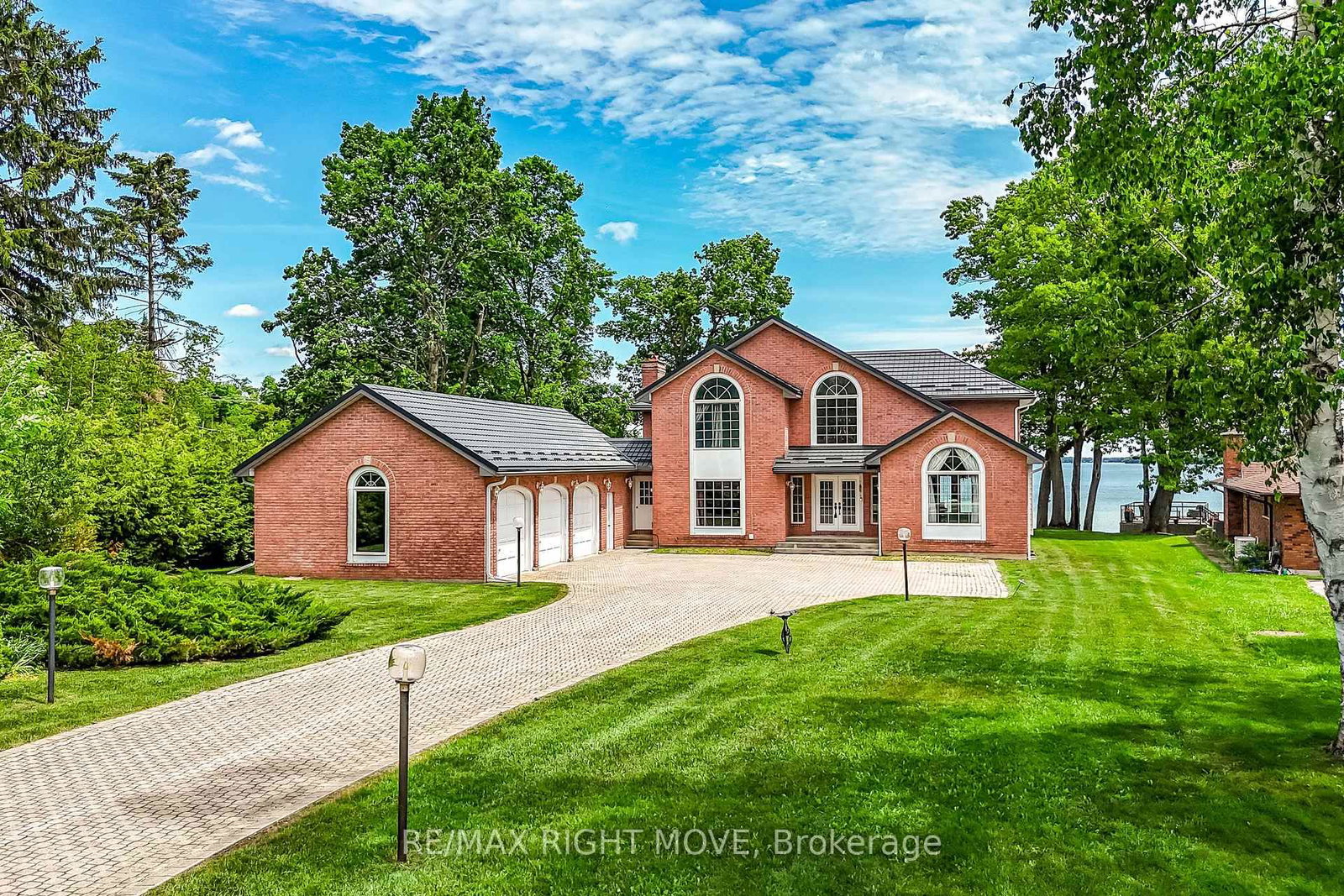4229 Wilson Point Road N • Severn, ON photo 3