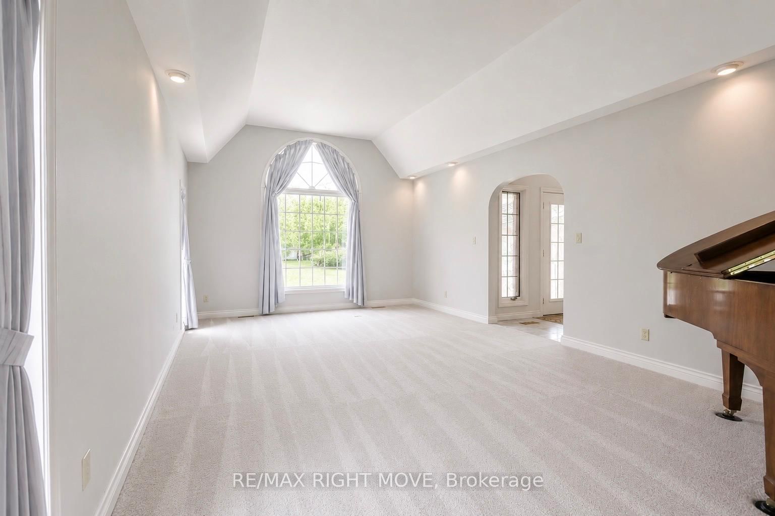 4229 Wilson Point Road N • Severn, ON photo 8