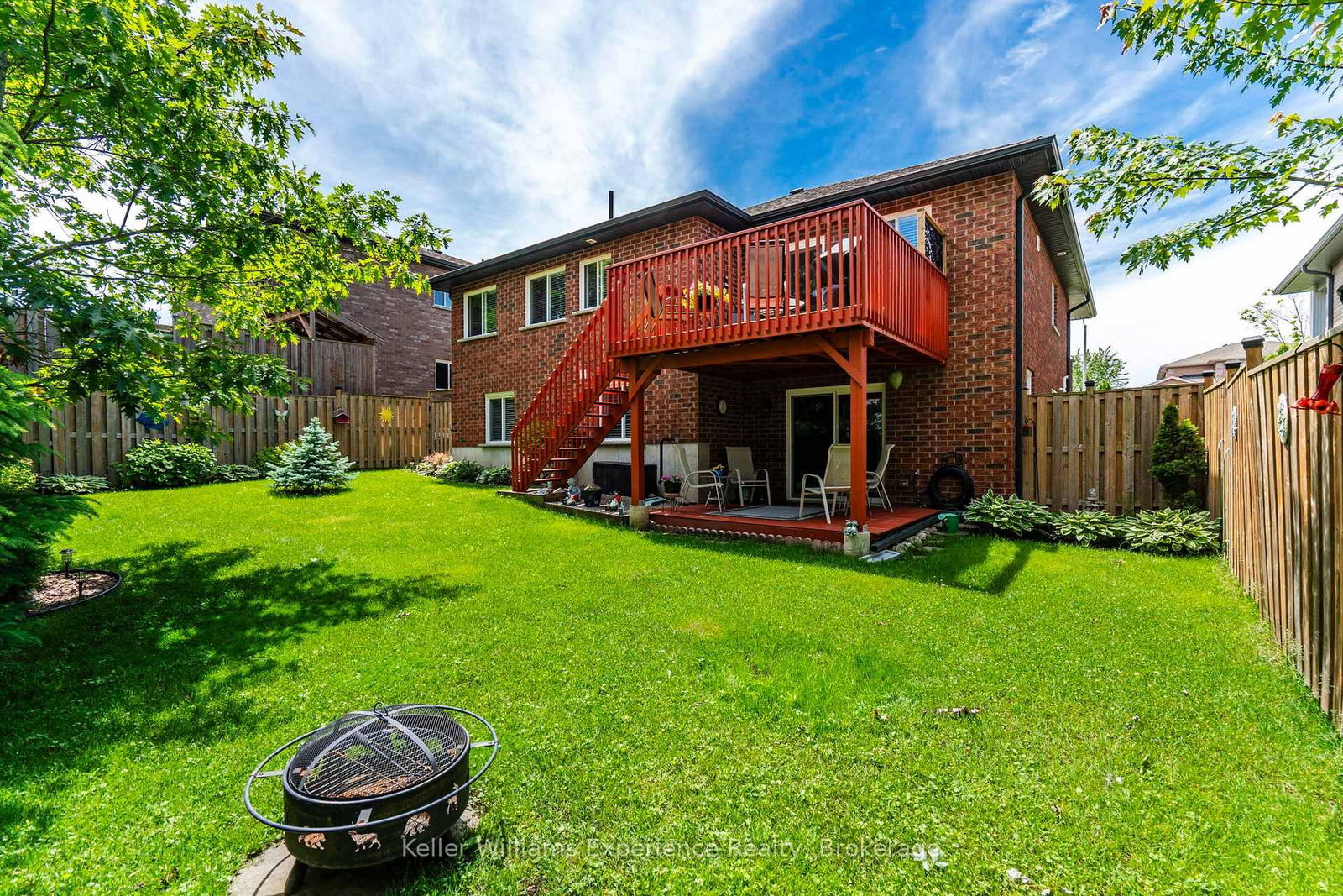 Detached House for sale at 5 Sheppard Drive, Tay, Ontario, L0K 2A0 - Victoria Harbour - MLS: S13467006