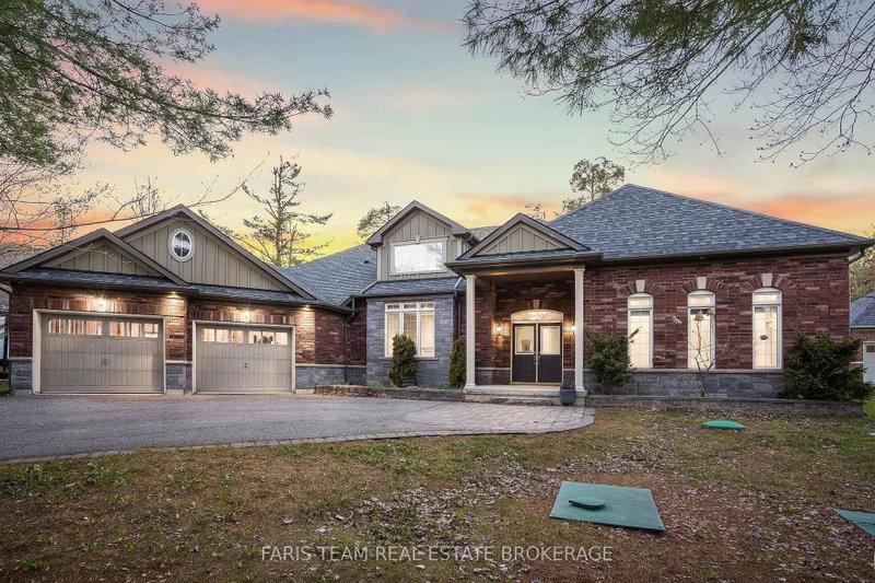 4 Diamond Valley Drive