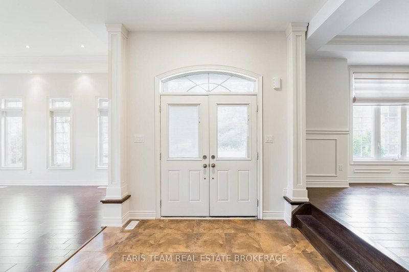 4 Diamond Valley Dr photo 5