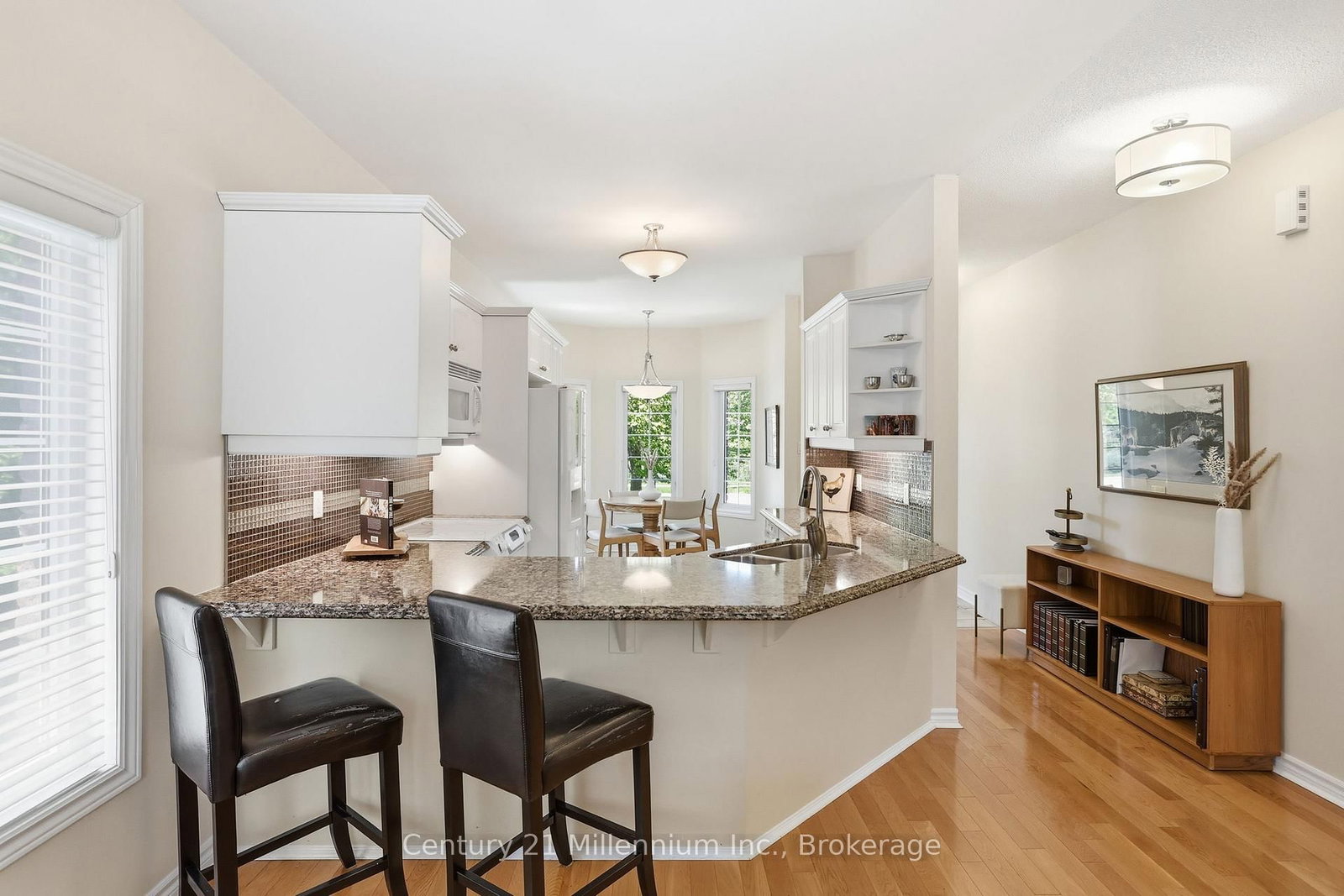 18 Thomas Drive • Collingwood, ON photo 13
