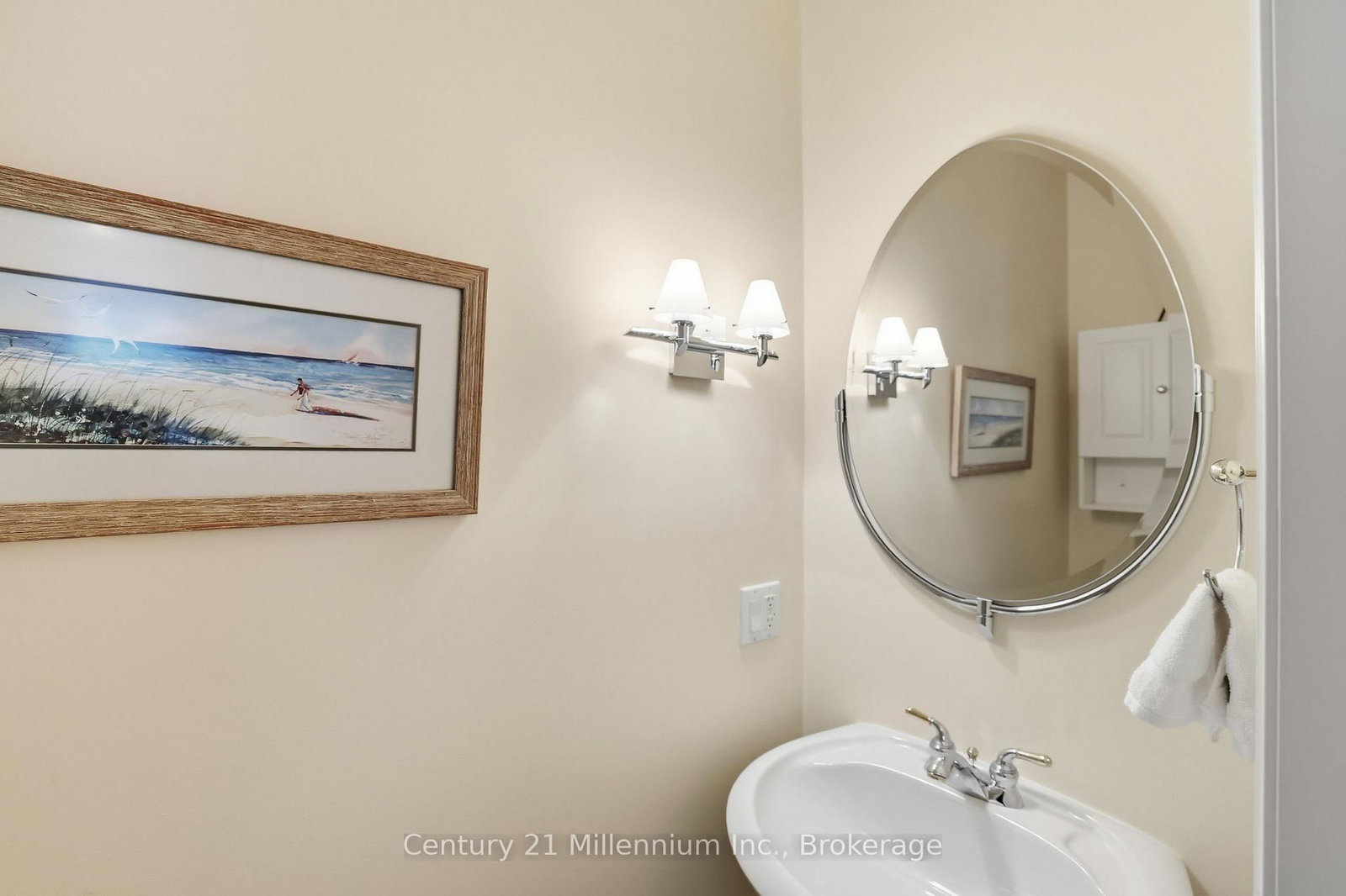 18 Thomas Drive • Collingwood, ON photo 17