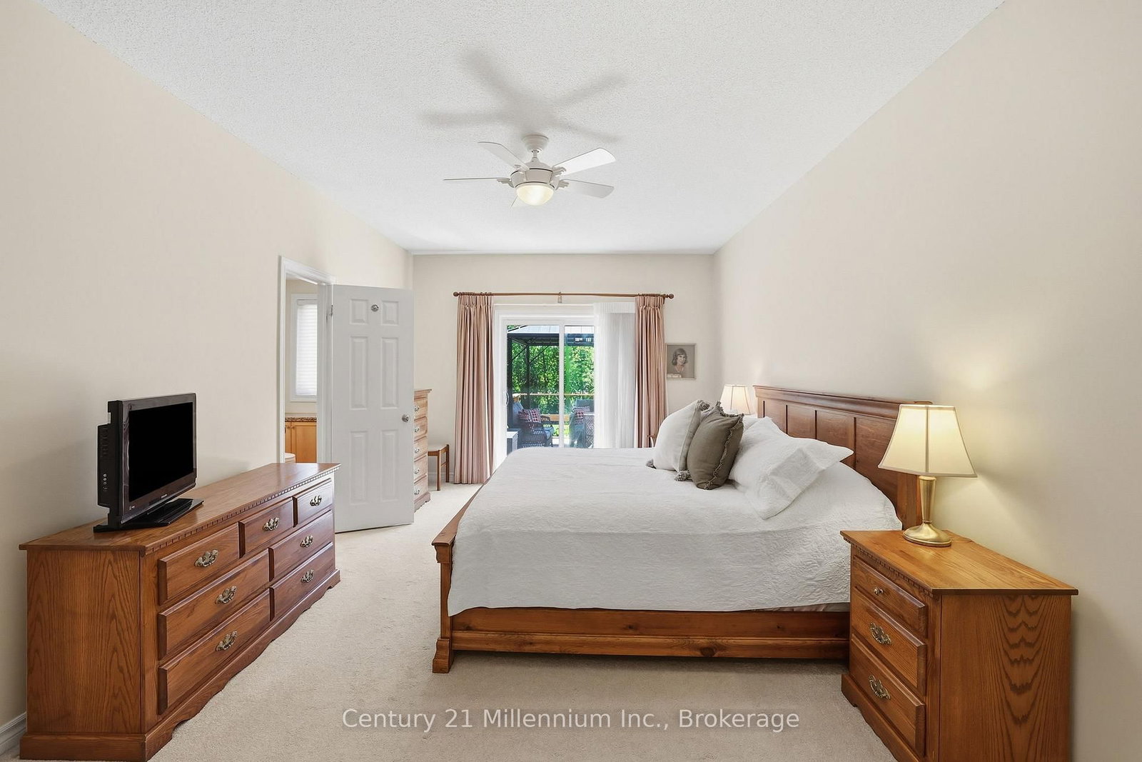 18 Thomas Drive • Collingwood, ON photo 18