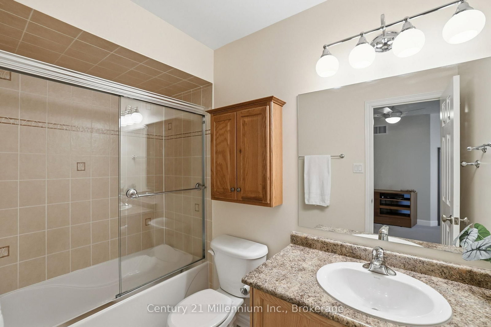18 Thomas Drive • Collingwood, ON photo 33