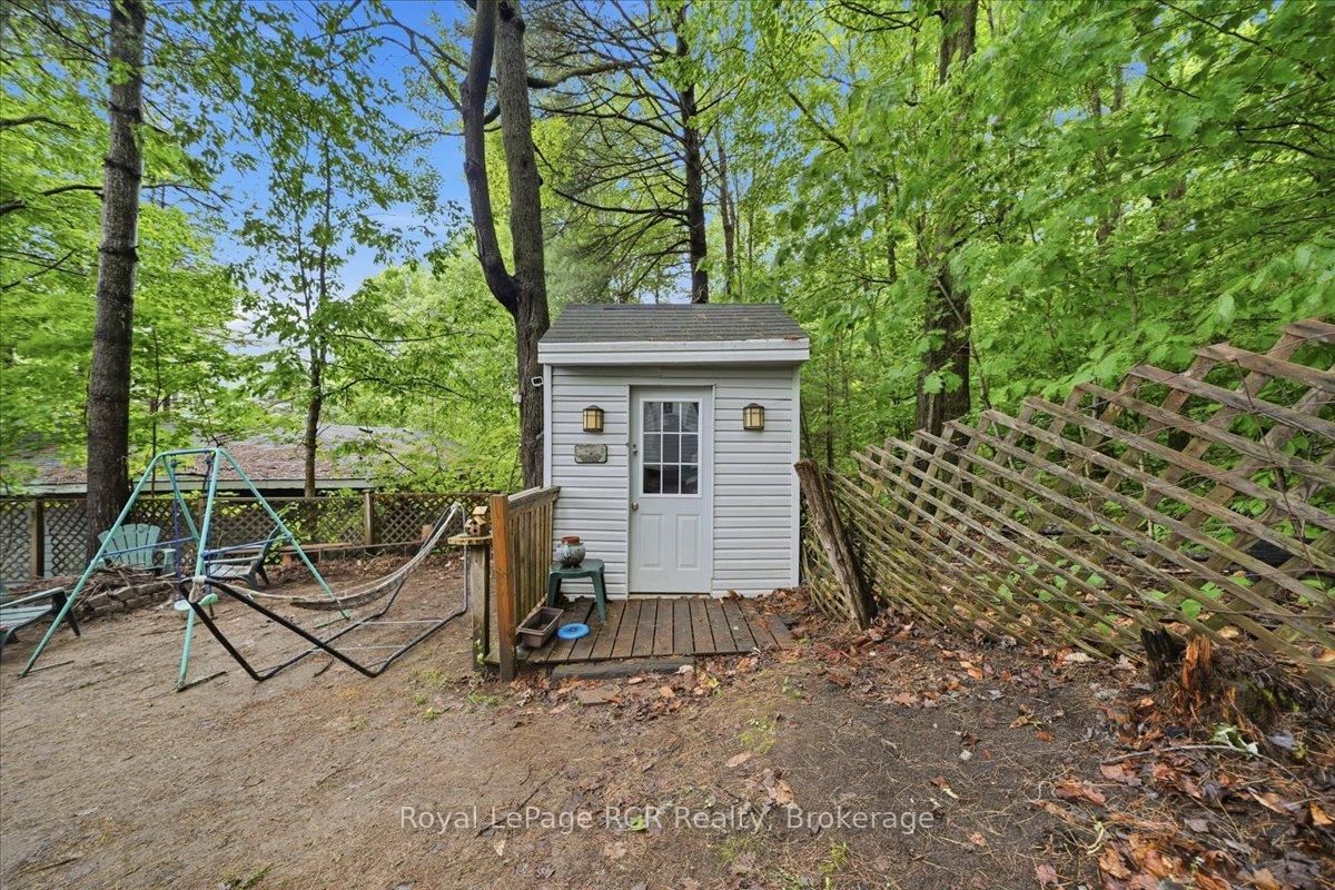 45 Andrew Drive • Tiny, ON photo 32