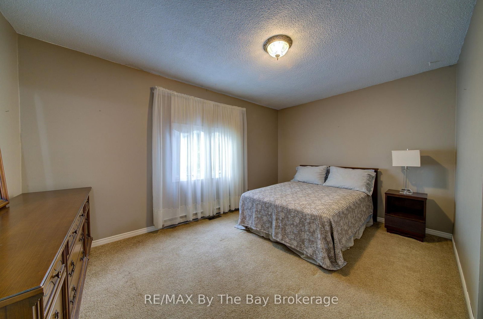 93 Frederick Dr S/s Drive • Wasaga Beach, ON photo 20