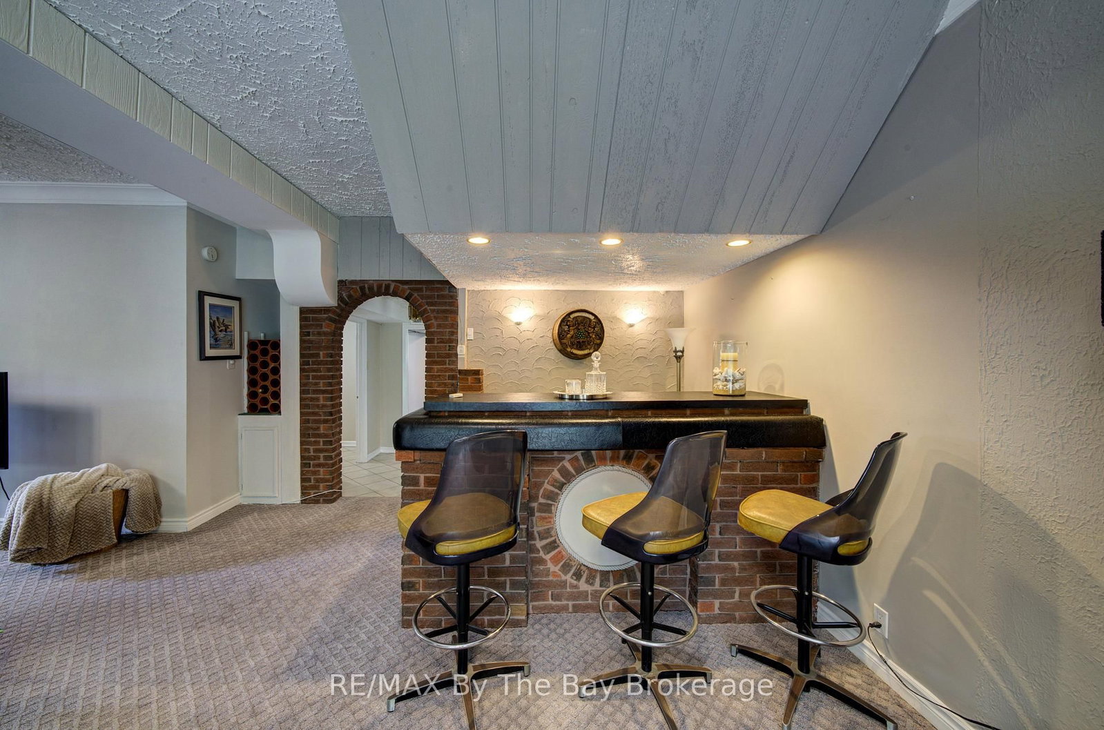 93 Frederick Dr S/s Drive • Wasaga Beach, ON photo 30