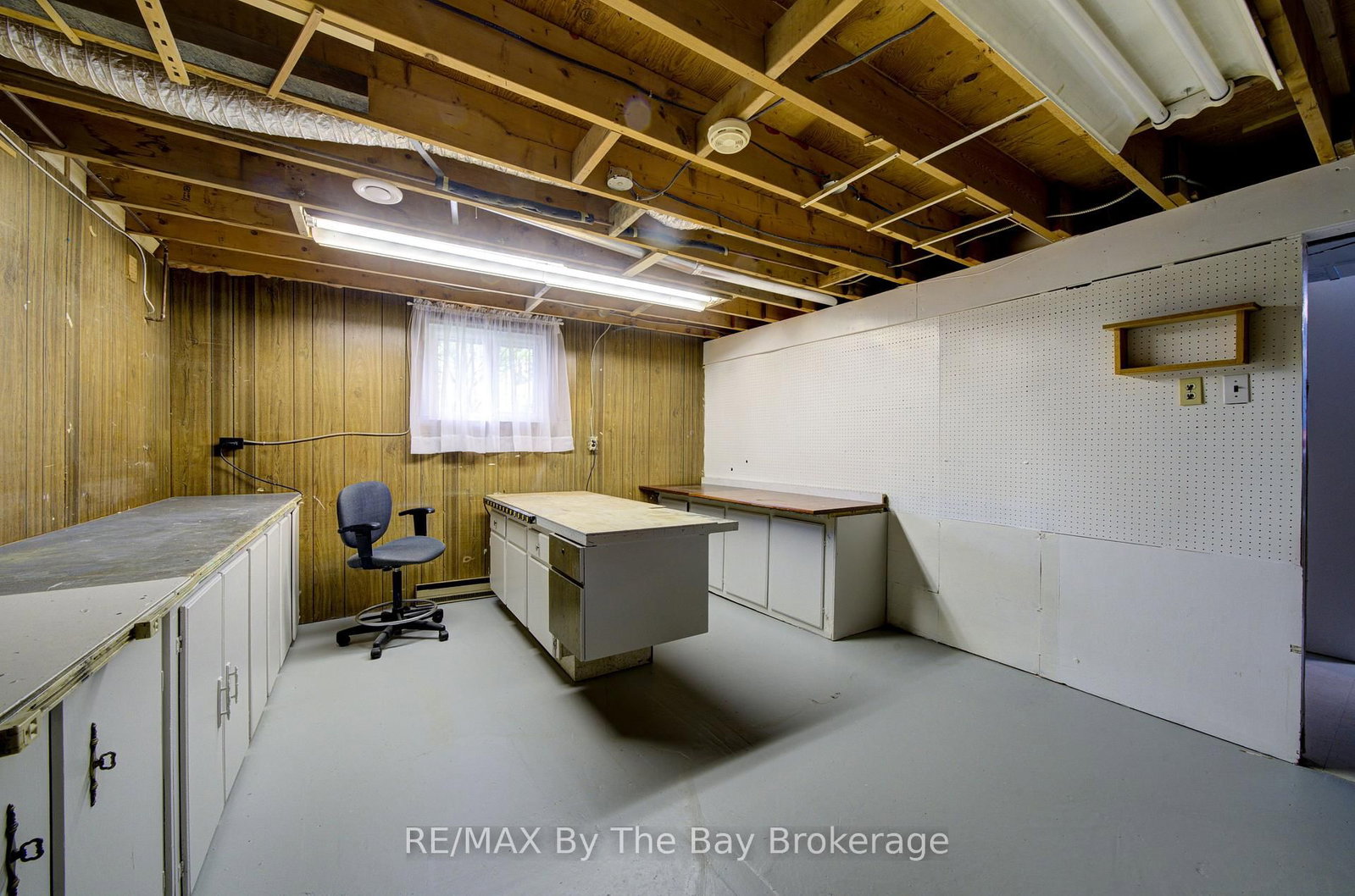 93 Frederick Dr S/s Drive • Wasaga Beach, ON photo 35